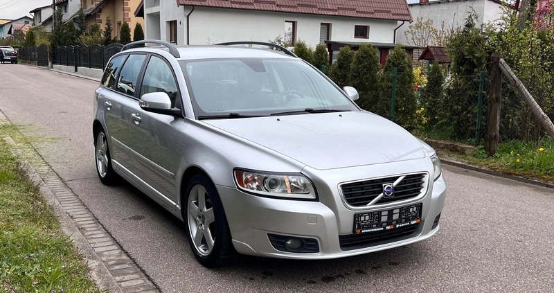 Volvo V50 cena 8900 przebieg: 234410, rok produkcji 2010 z Czarne małe 46